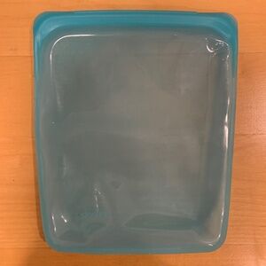 Stasher Half Gallon Bag in Aqua color
